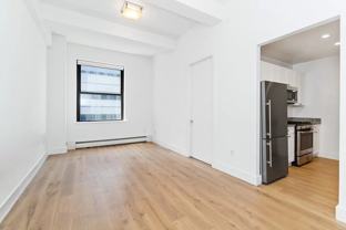 53 Park Pl #3H - Photo 1 of 1