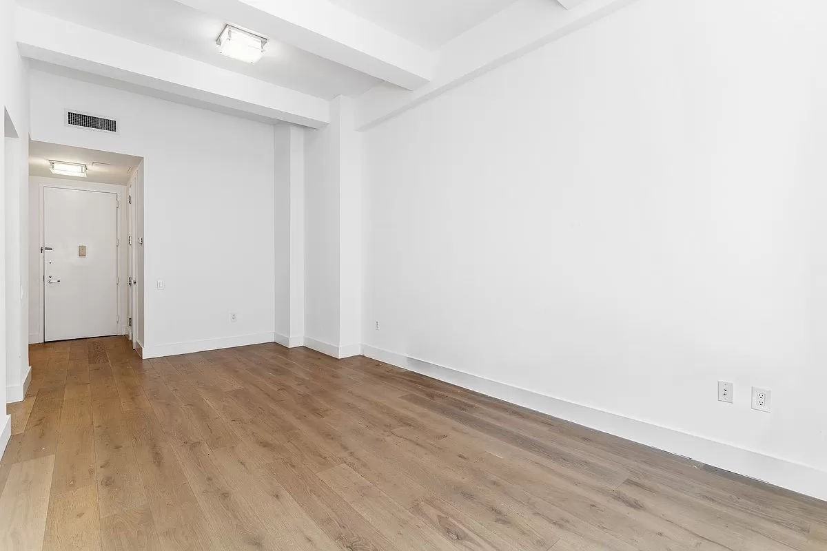 53 Park Pl #3H - Photo 2 of 8