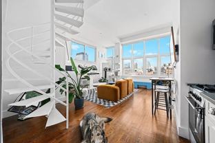 Ridge St #PHD - Photo 1 of 1