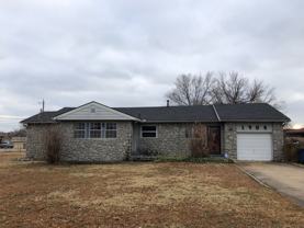 1904 E Mohawk Blvd - Photo 1 of 1