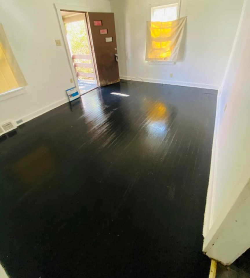 421 Caldwell St. - Photo 2 of 10