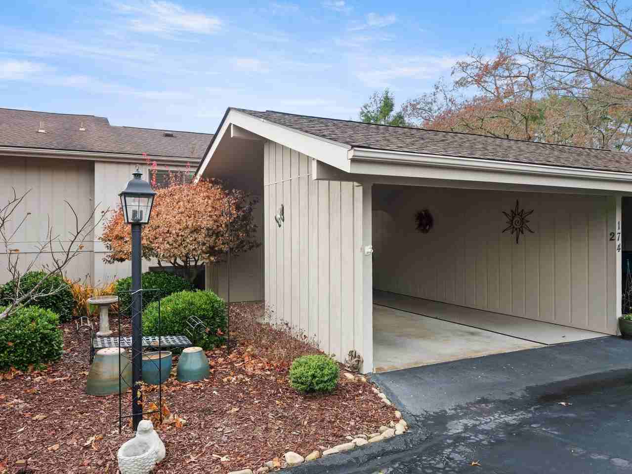 174 Glen Cannon Pt #2 - Photo 3 of 10