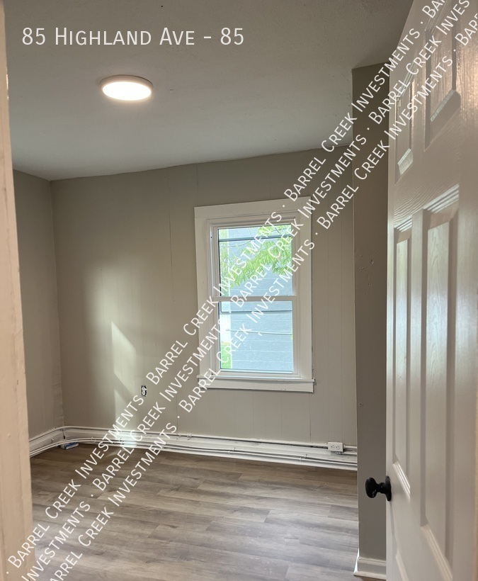 89 Highland Ave - Photo 3 of 12