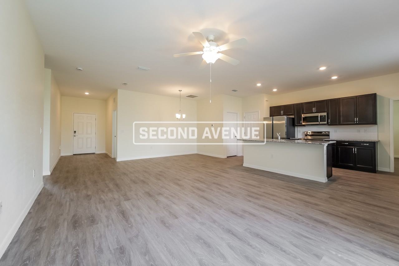 1411 Nw 9th Ave - Photo 5 of 21