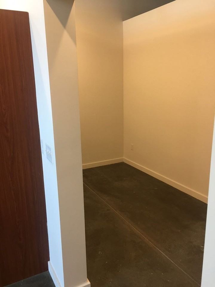 TipTop - Photo 6 of 50