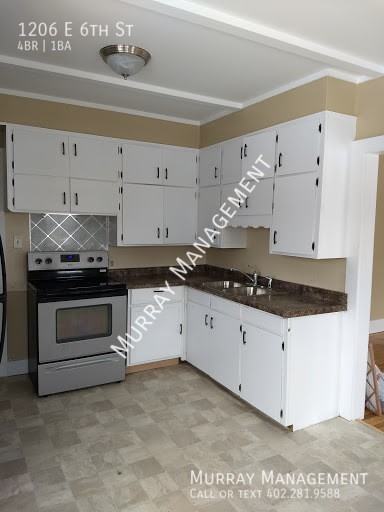 1206 E 6th St - Photo 3 of 15