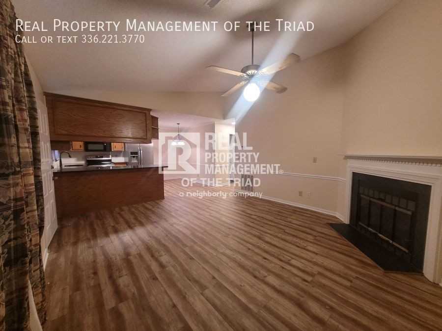 277 Olde Vineyard Ct - Photo 2 of 15