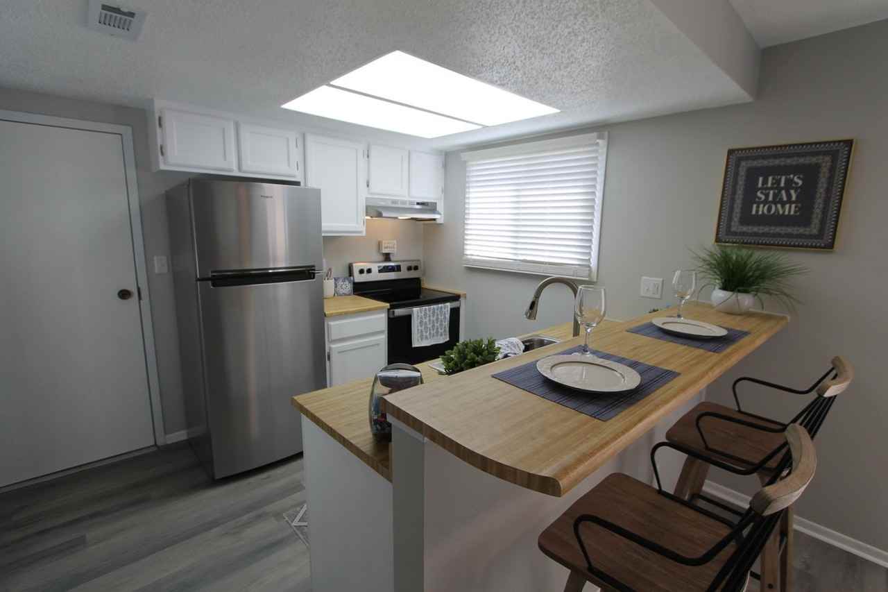 The Hill - Photo 7 of 32