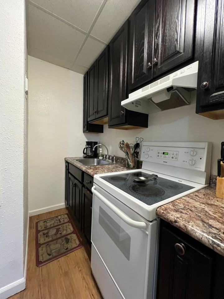 1001 6th Ave N #1 - Photo 7 of 14