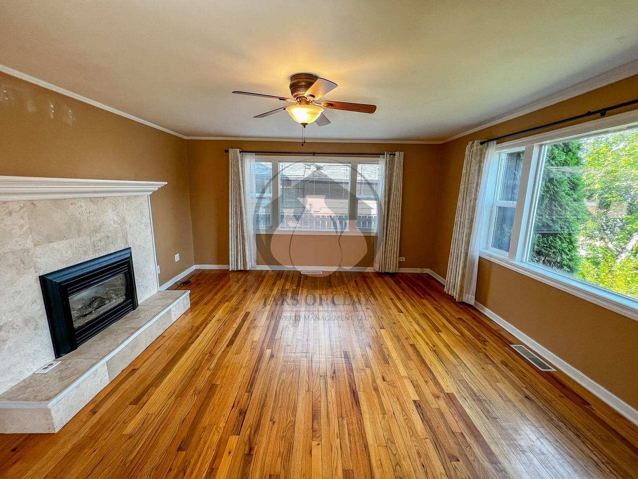 723 Se Miller Ave - Photo 3 of 31