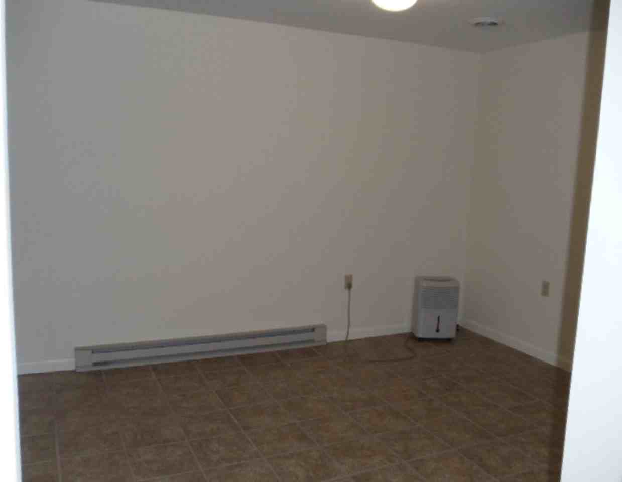 175 Lebanon St - Photo 2 of 50