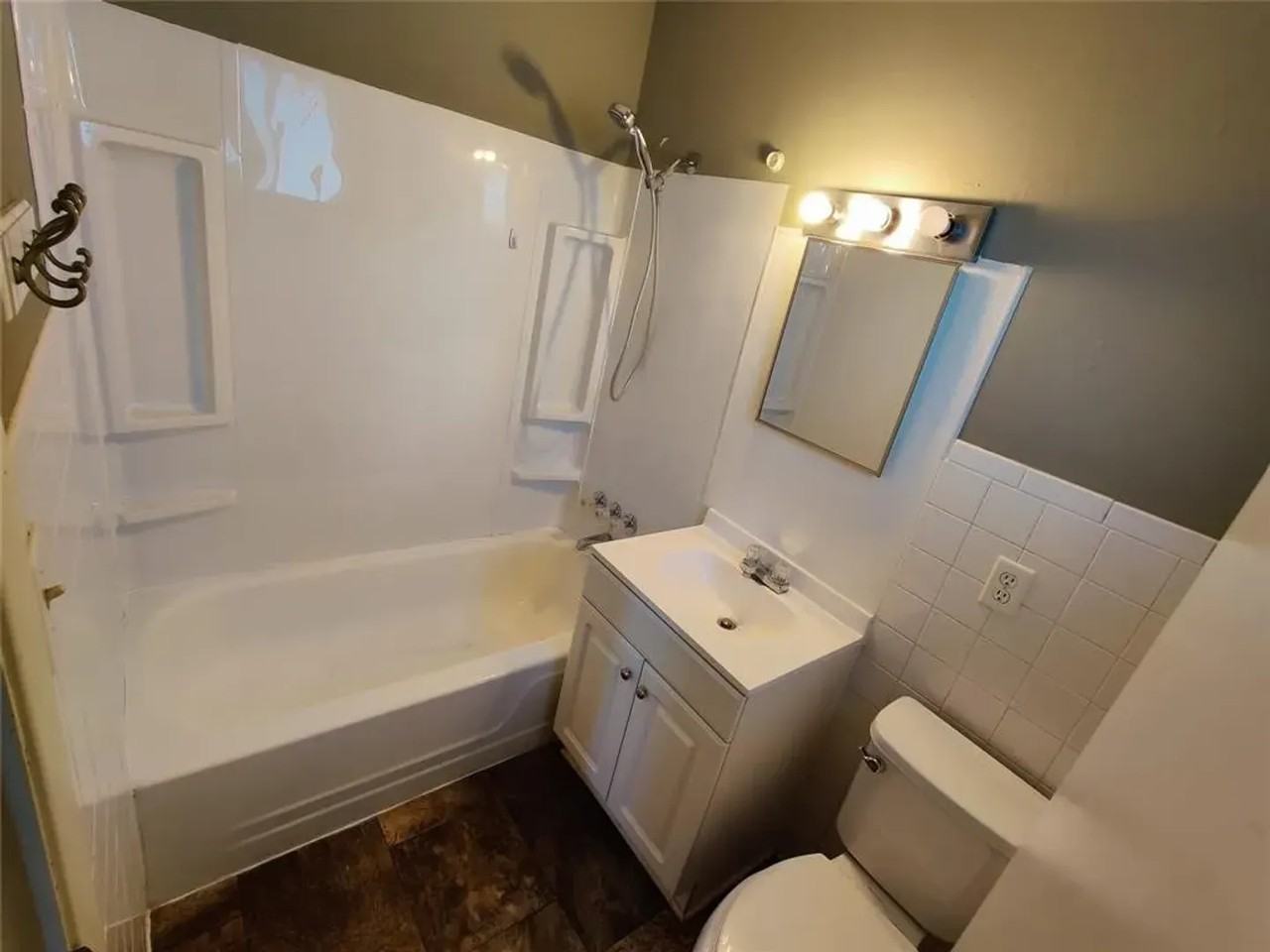 217 North Hamilton Street #6 - Photo 7 of 13