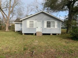 featured image of 1012 Welsh St