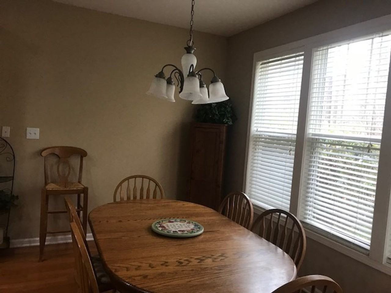 121 Sonoma Way - Photo 7 of 9