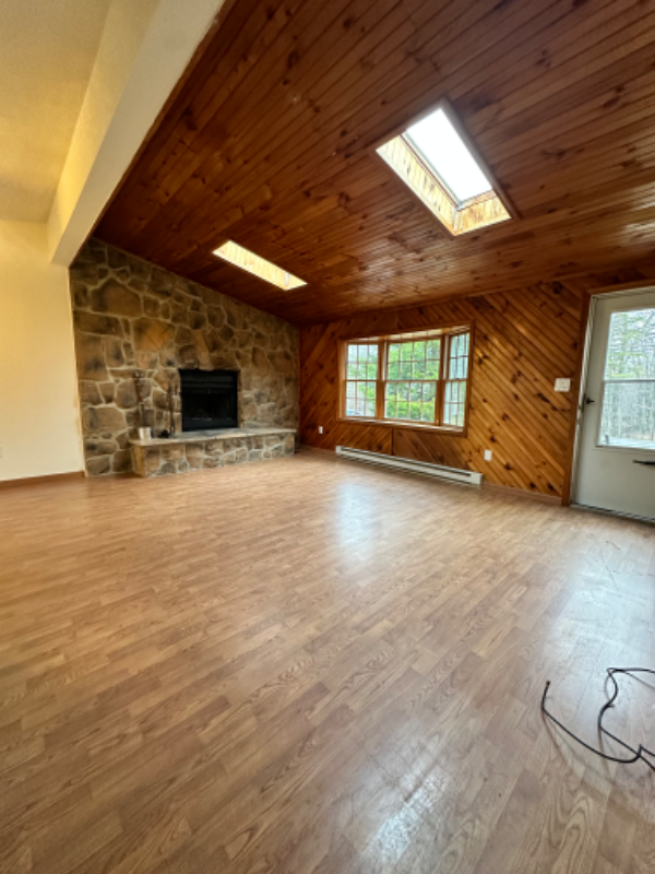 276 Mountain Rd - Photo 2 of 10