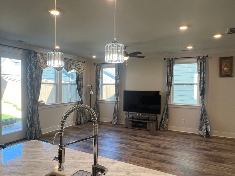 386 Hammock Ln - Photo 3 of 34