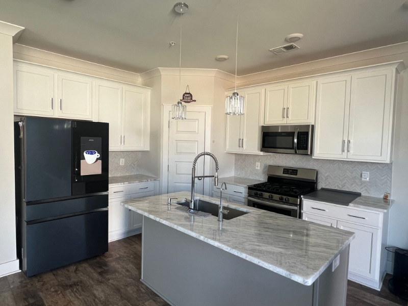 386 Hammock Ln - Photo 4 of 34