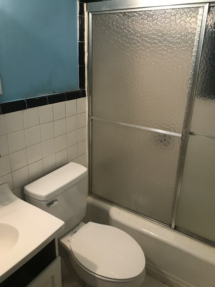 1010 W Washington Ave #NA - Photo 6 of 9