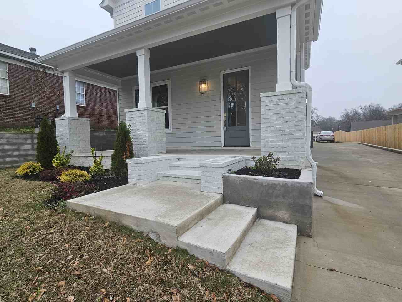 139 W Deaderick St #NA - Photo 3 of 50