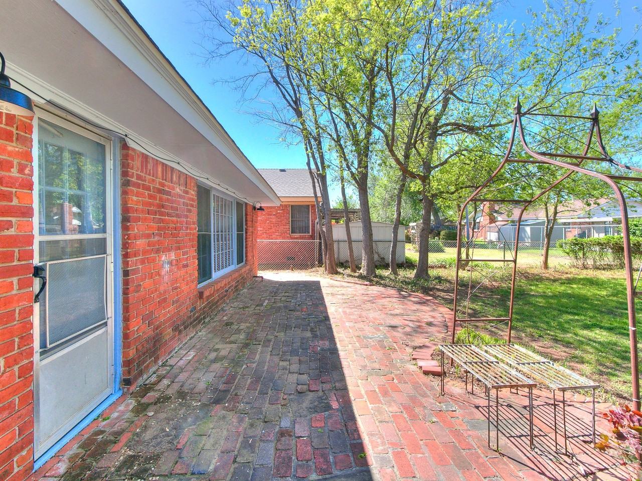 2209 Gladstone Ter #NA - Photo 3 of 14