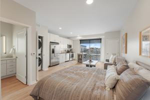 featured image of 3420 List Pl