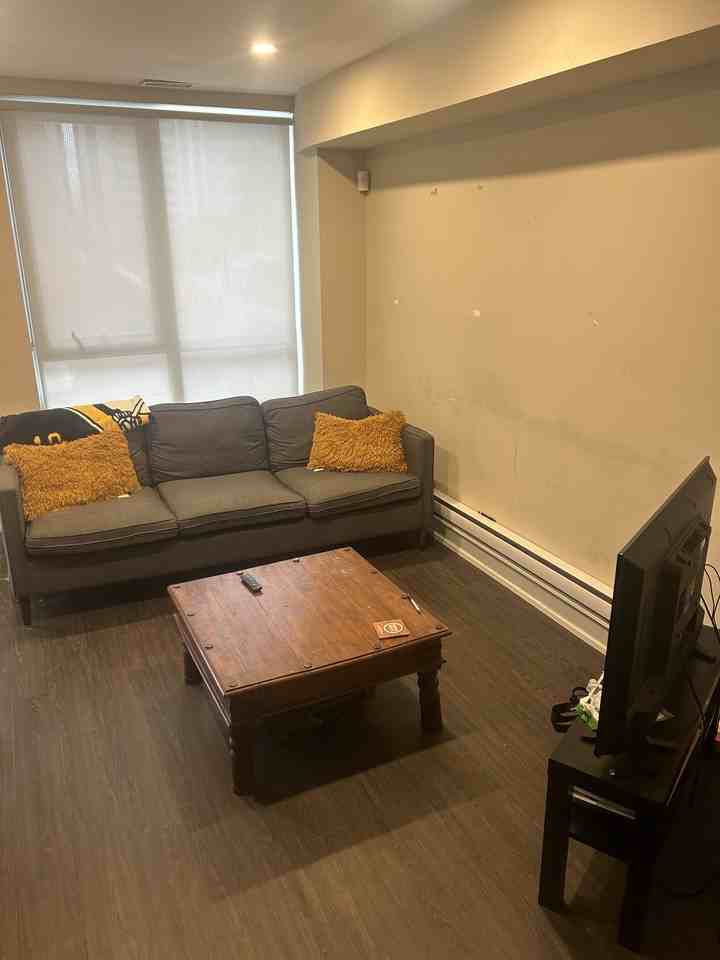 280 Bleecker Street - Photo 2 of 9