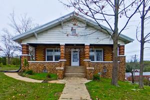 featured image of 916 Indiana Street