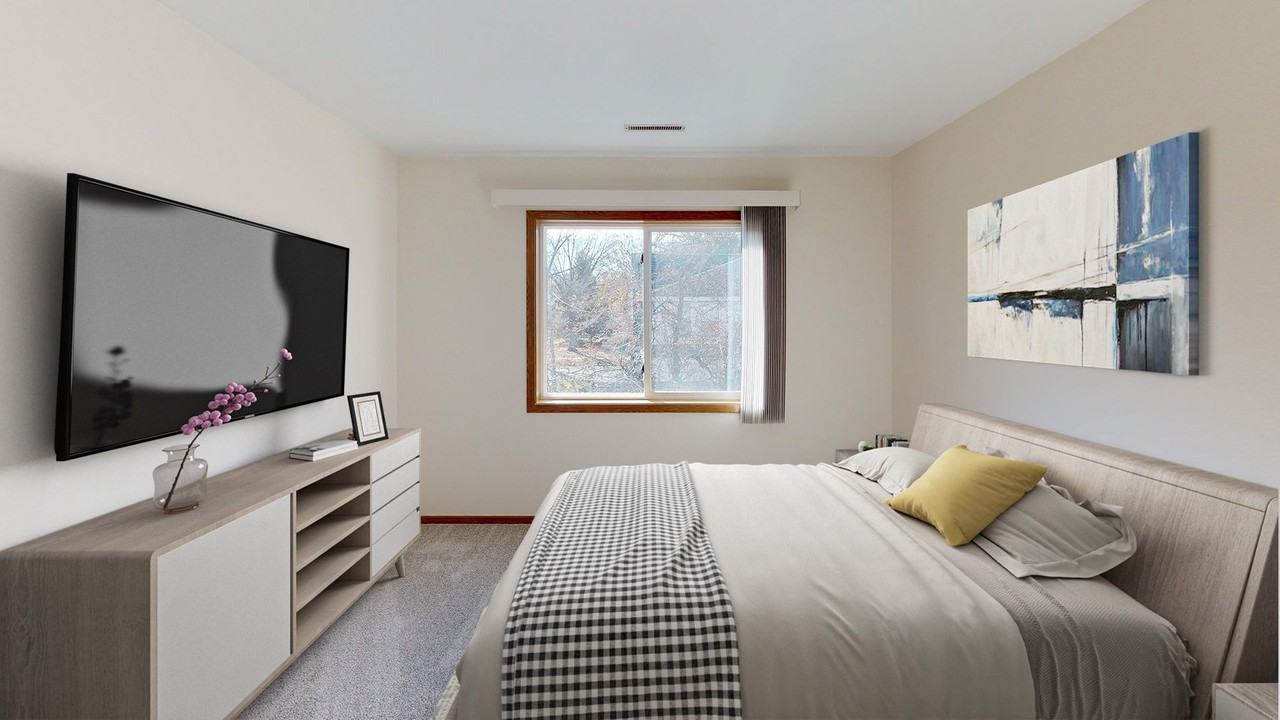 908 Douglas - Photo 2 of 13