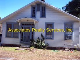 323 Nw 16th St - Photo 1 of 1