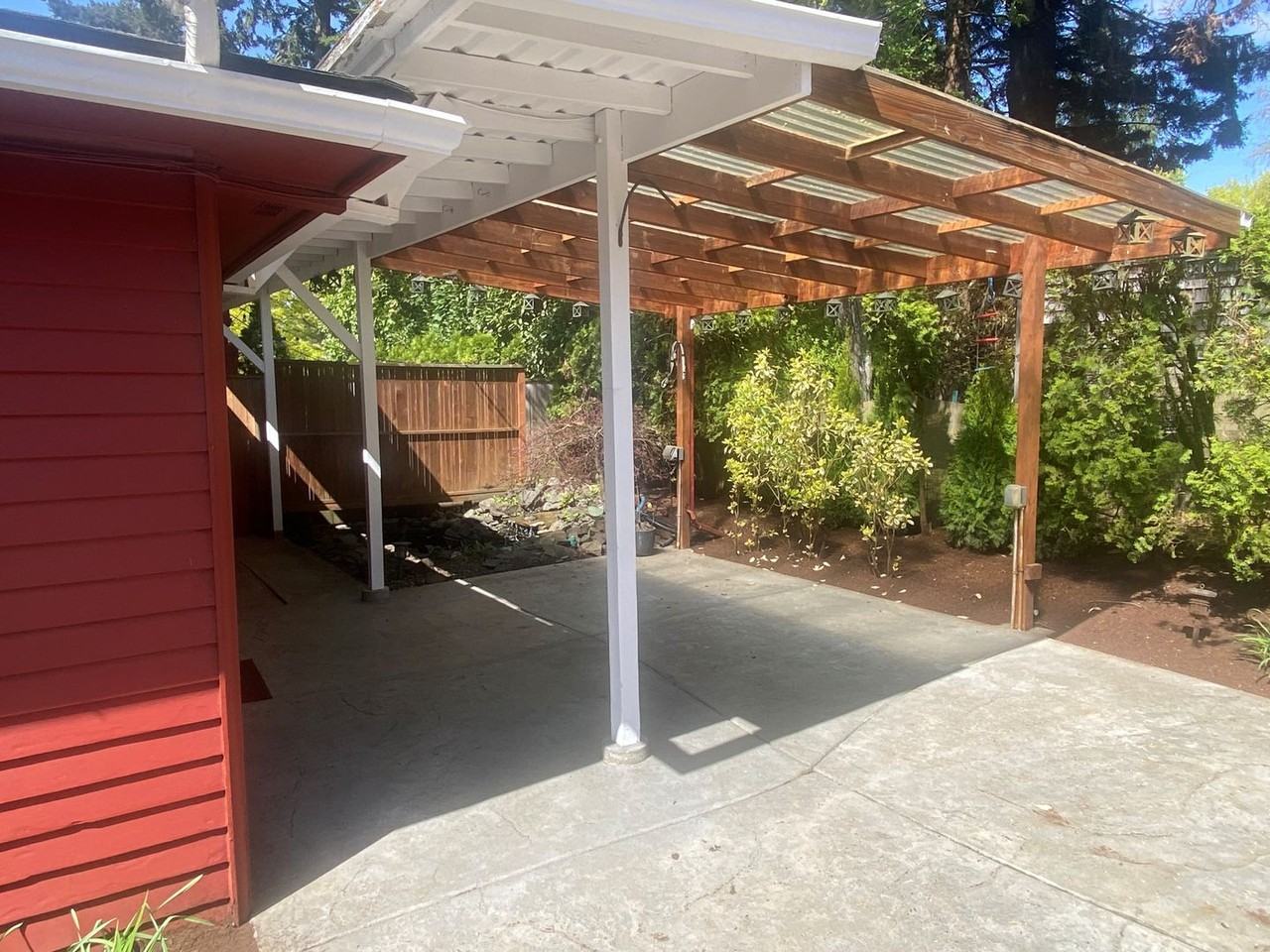 7235 Southwest Canyon Drive - Photo 6 of 14