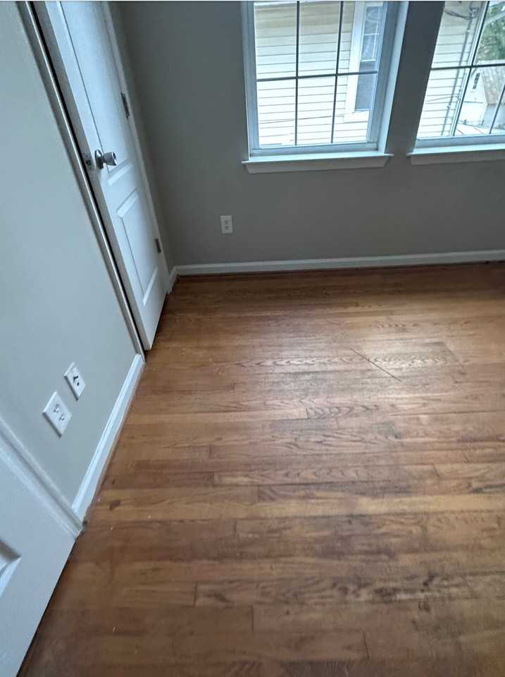 Three Bedroom Condo - Photo 3 of 9