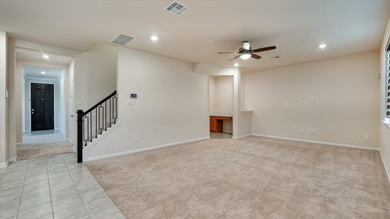 2514 Castello Way - Photo 6 of 38
