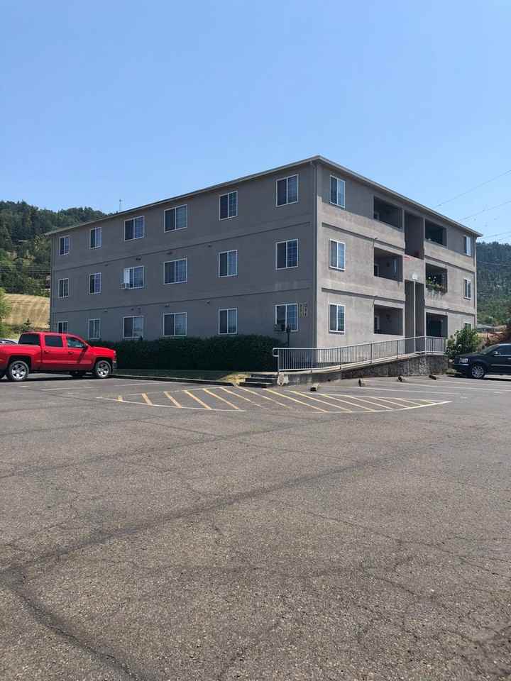 Apartments for Rent In Roseburg, OR Find 52 Condos & Other Rentals