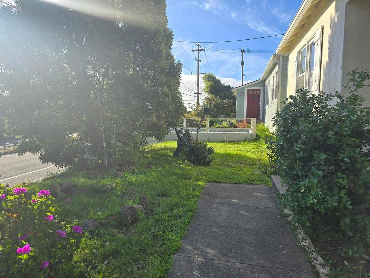 2209 Carlson Blvd - Photo 2 of 13