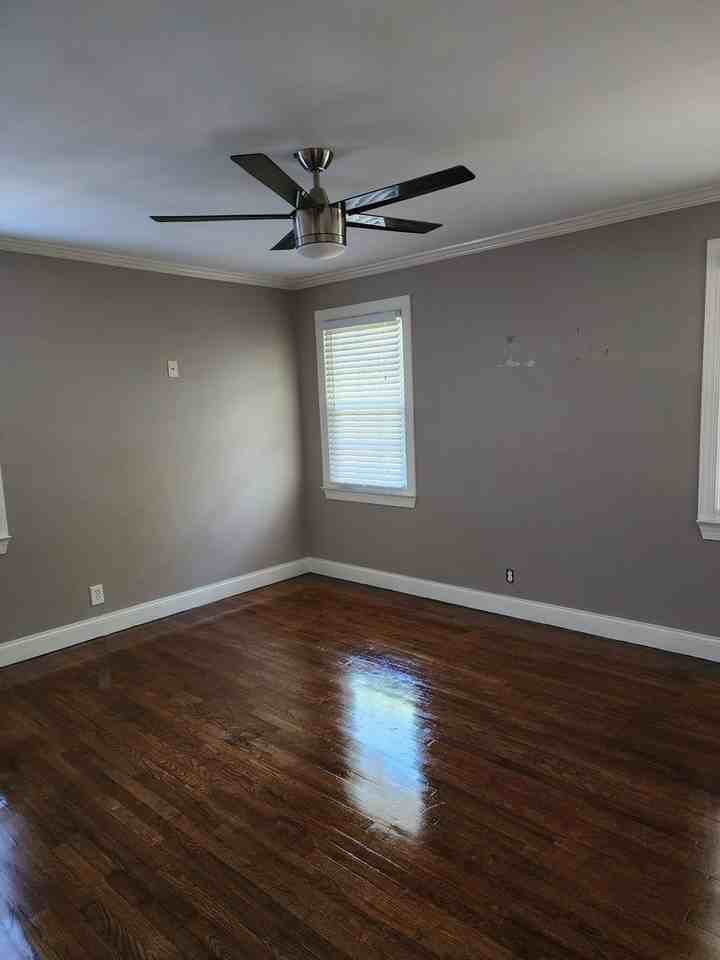 204 Williamsburg Dr - Photo 7 of 14