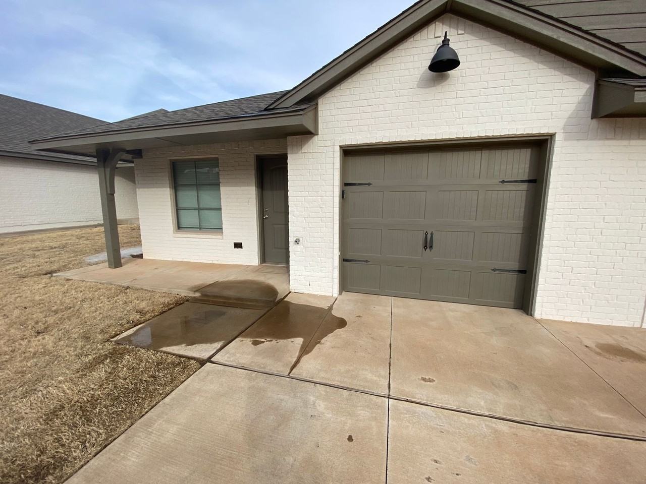 11512 N Lincoln Blvd - Photo 2 of 14