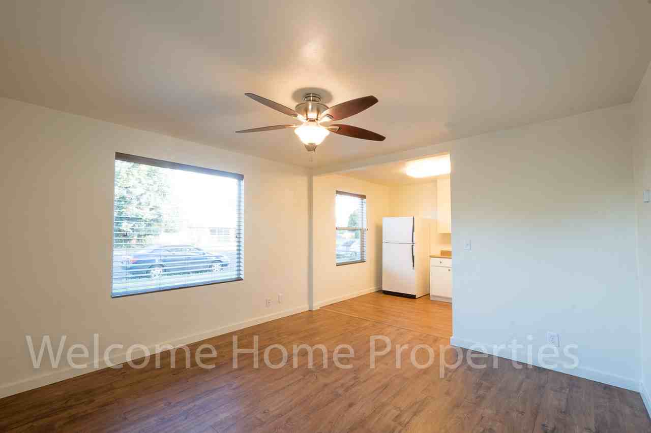 808 W Alder St - Photo 7 of 18