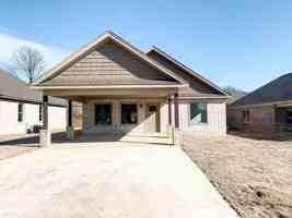 featured image of 260 Wolf Den Ln