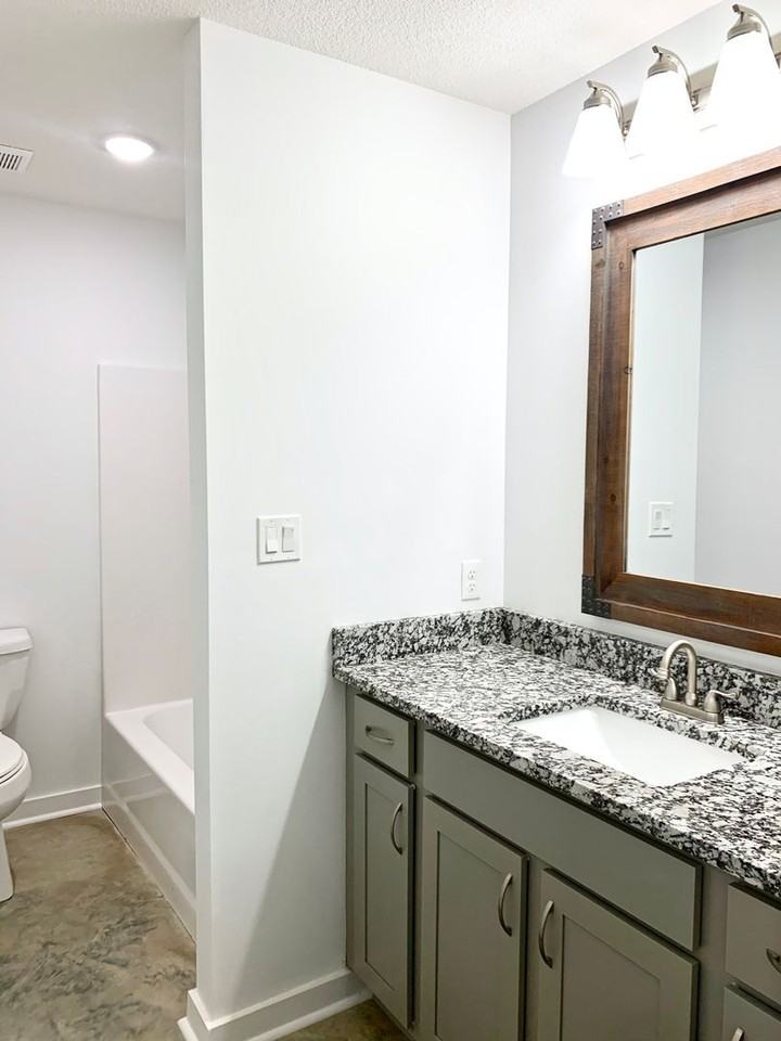 260 Wolf Den Ln - Photo 7 of 15