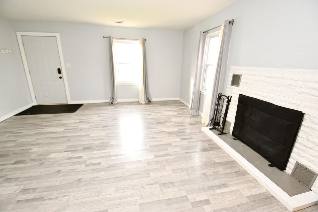 11969 Vistula Rd - Photo 2 of 22