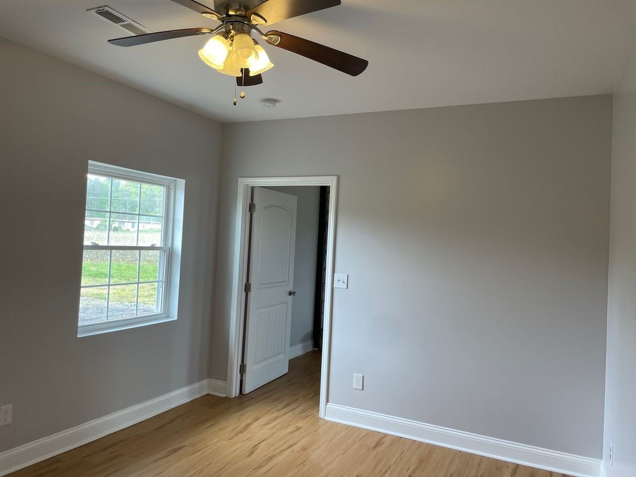 500 Klopman Mill Rd - Photo 7 of 19