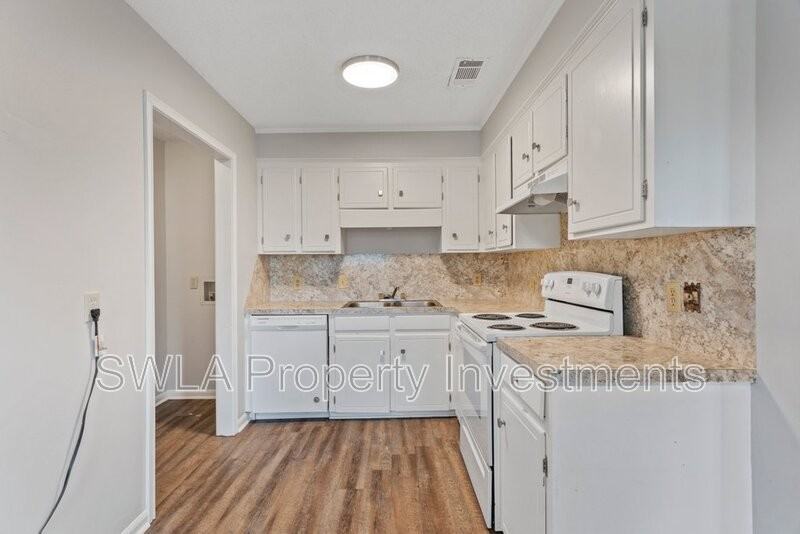 194 Victoria Dr #2A - Photo 6 of 15