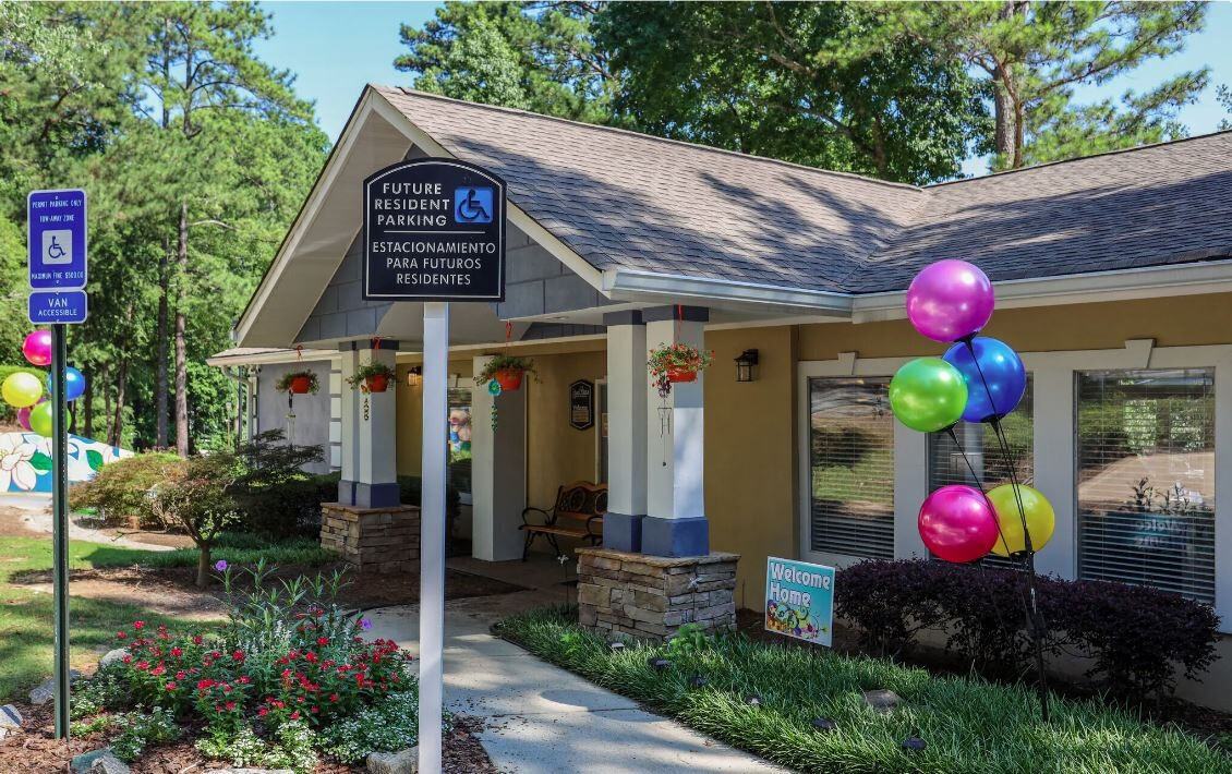 Regal Vista - Photo 2 of 37