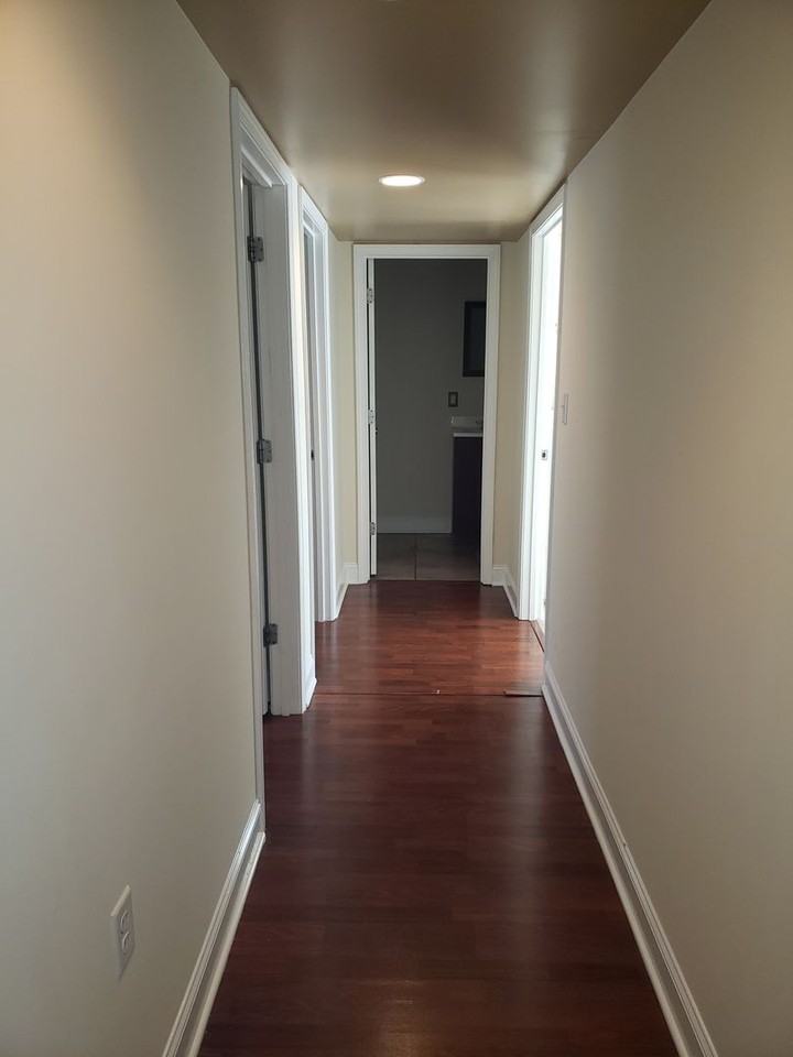 Legacy Place Apts - Photo 2 of 11