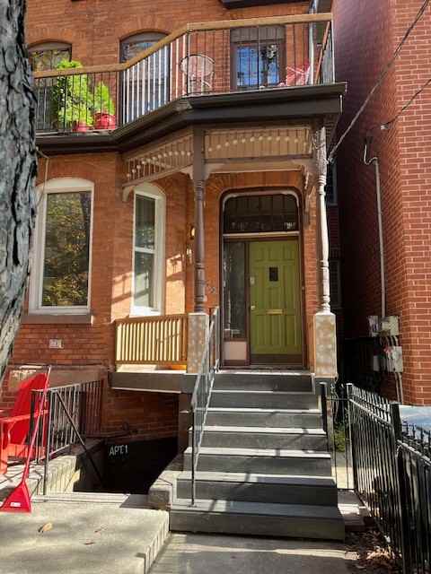 Jarvis St & Wellesley St E - Photo 2 of 15