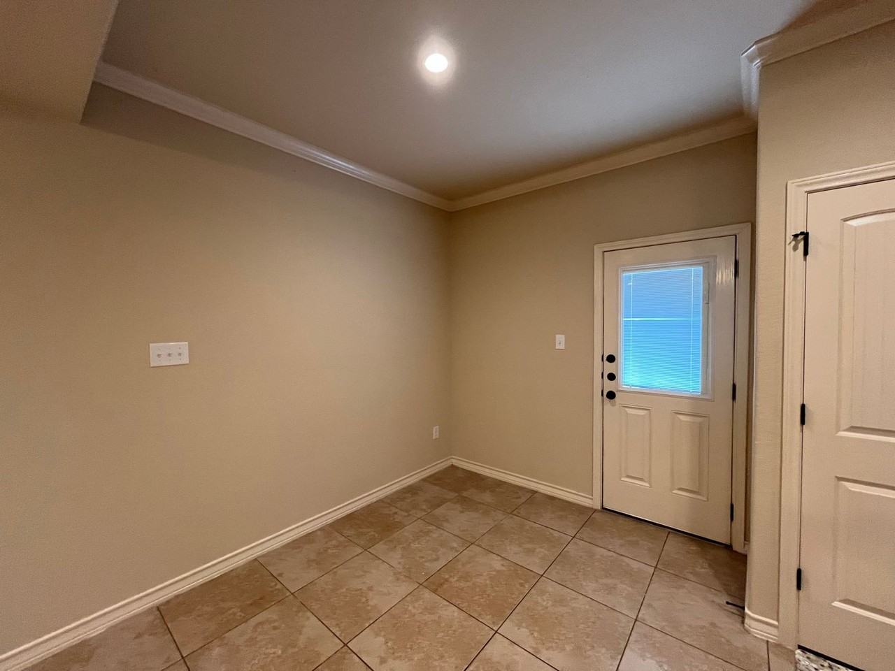 6538 Marcel Way #103 - Photo 6 of 32