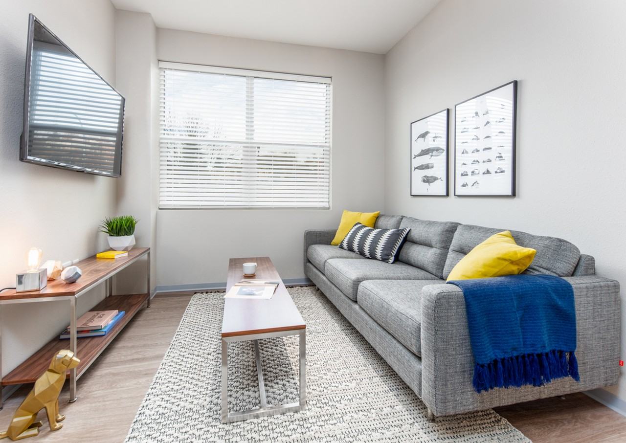 Muse on Main - Photo 3 of 16