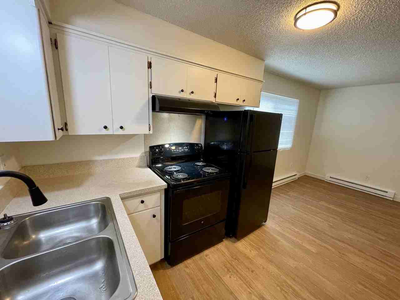 211-219 S Whipple Rd - Photo 4 of 38