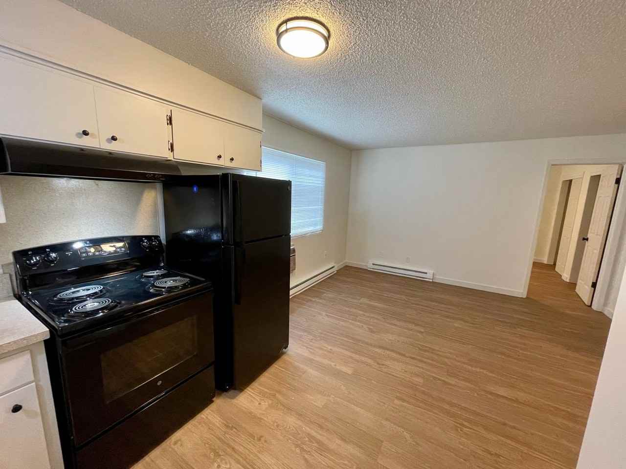 211-219 S Whipple Rd - Photo 6 of 38