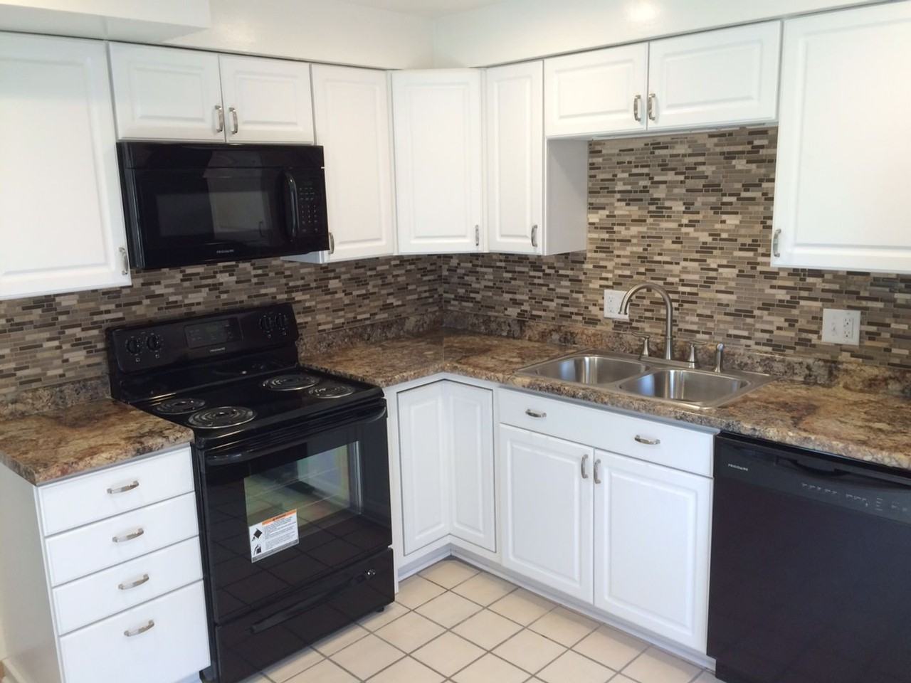 Midvale Apartments - Photo 5 of 12